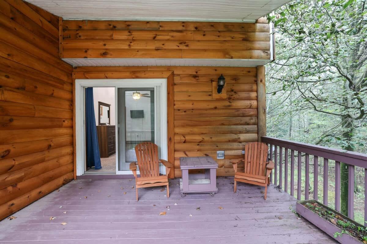 Relax In Blakeslee - Spacious 5Br Home With Bbq Exterior foto